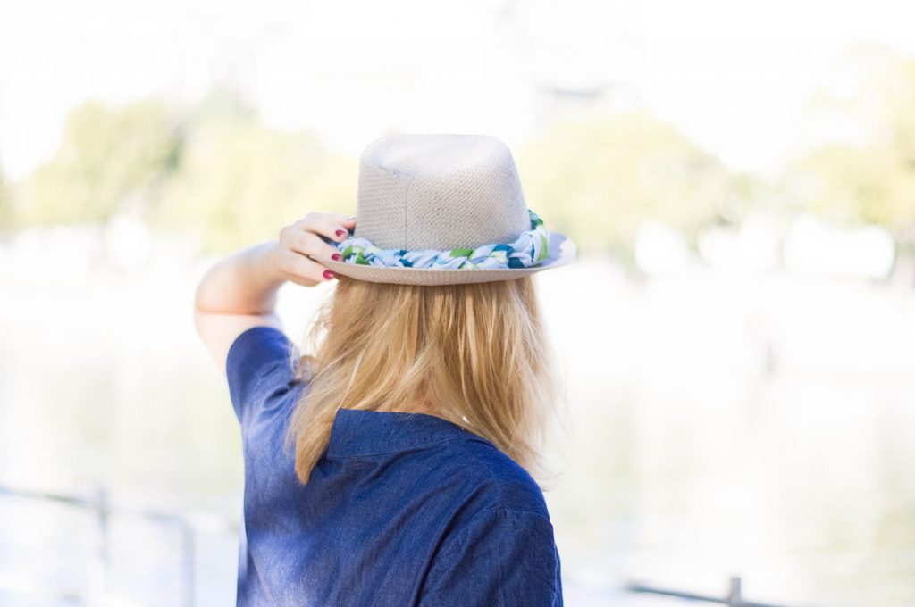 diy-frou-frou-chapeau-tresse-tissus-4
