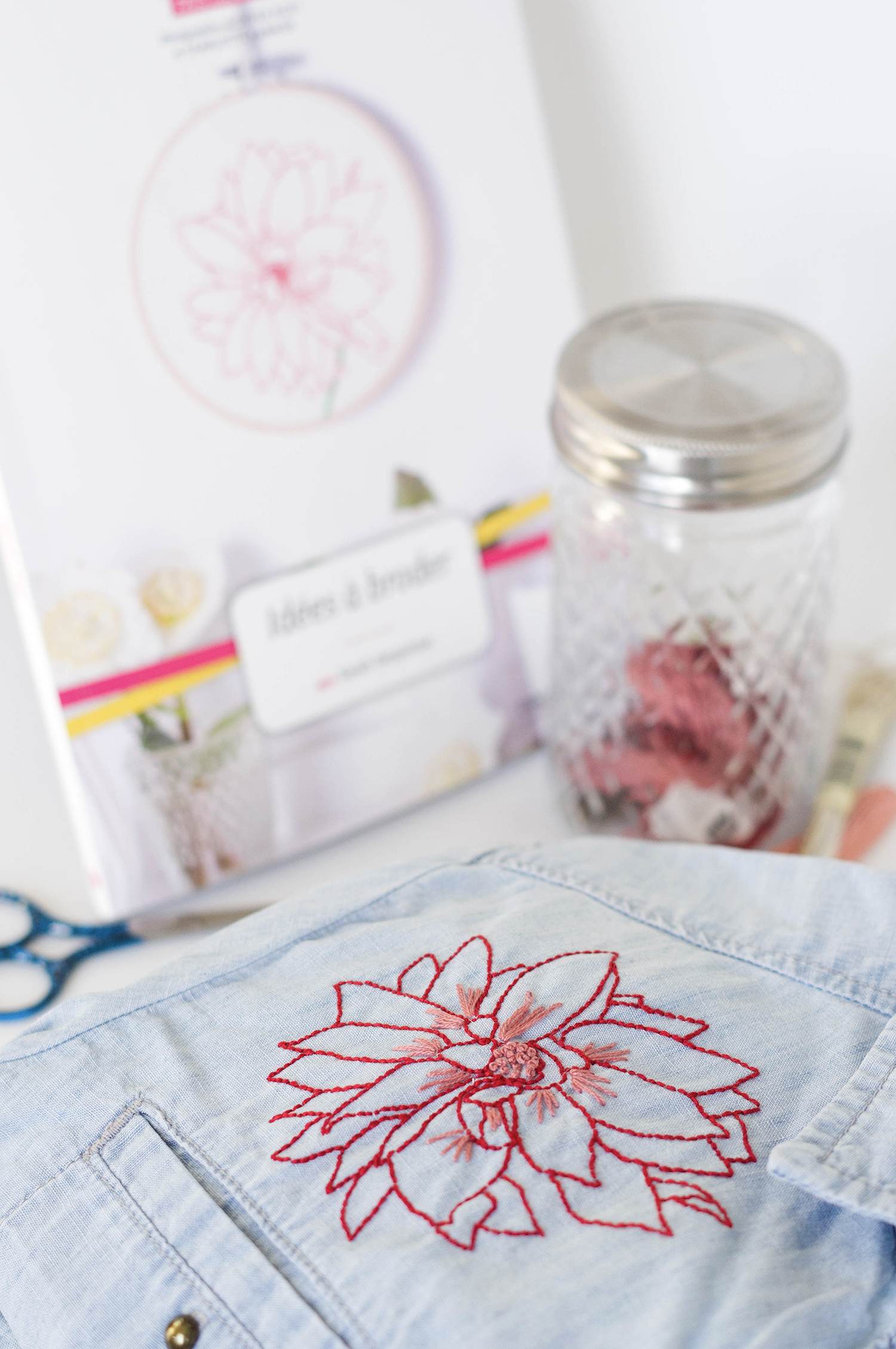 livre-broderie-ateliersvila