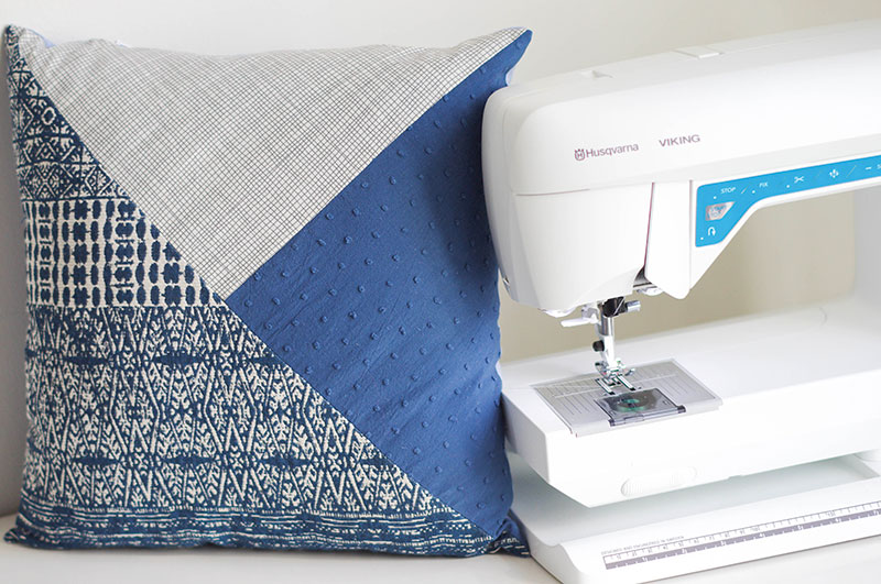 DIY-coussin-triangle