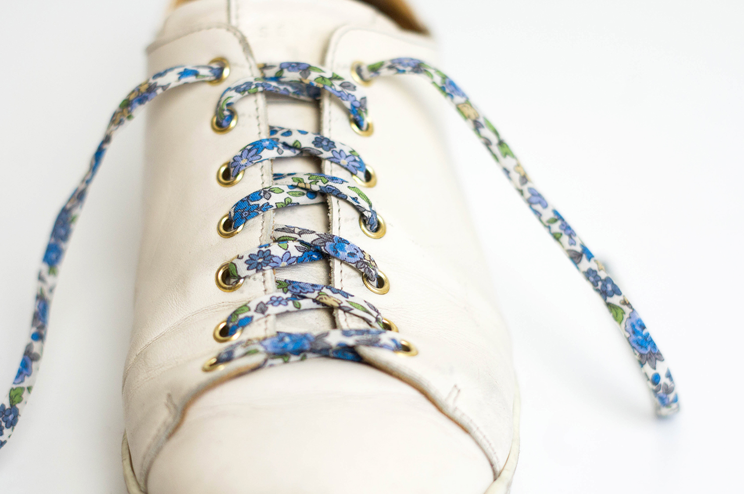 diy-lacets-baskets-froufrou-1