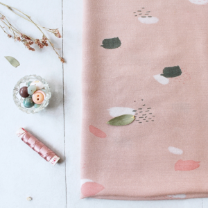 tissu-atelier-brunette-moonstone