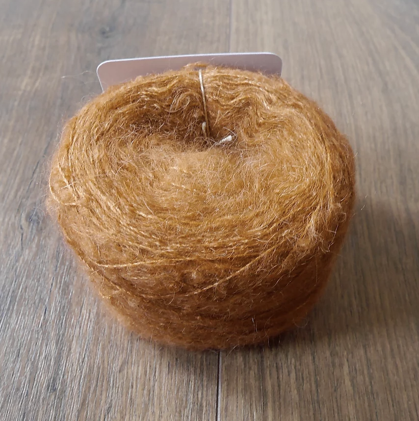 YARN BY SIMONE - SASM - 74% suri alpaga 26% soie du murier